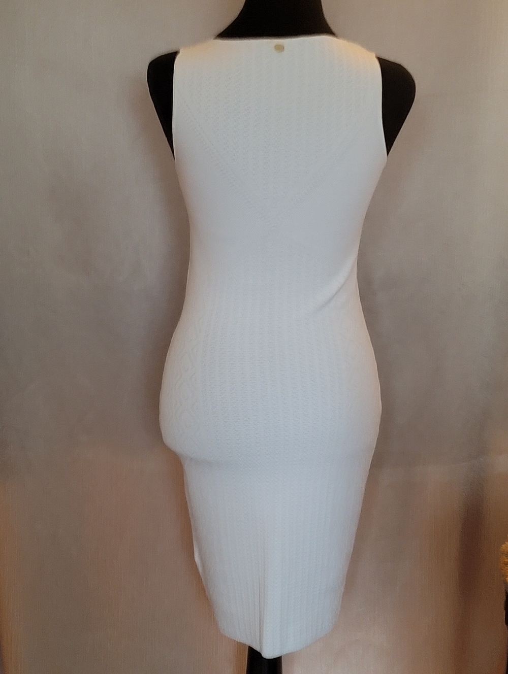 Sleeveless Button-Front Shirt Dress with Waist Tie - White - Picture 2 of 3
